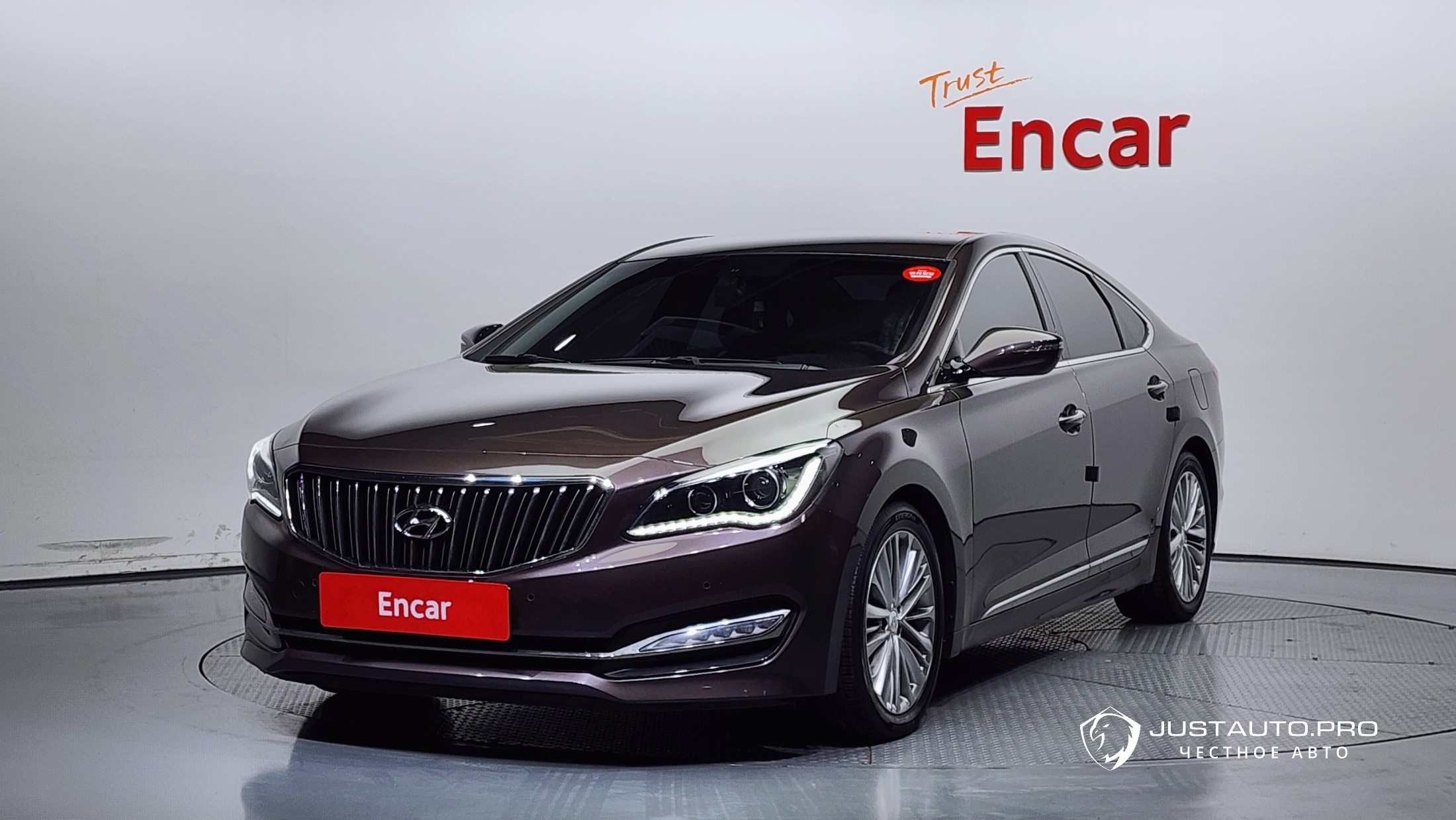 Автомобиль Hyundai Aslan