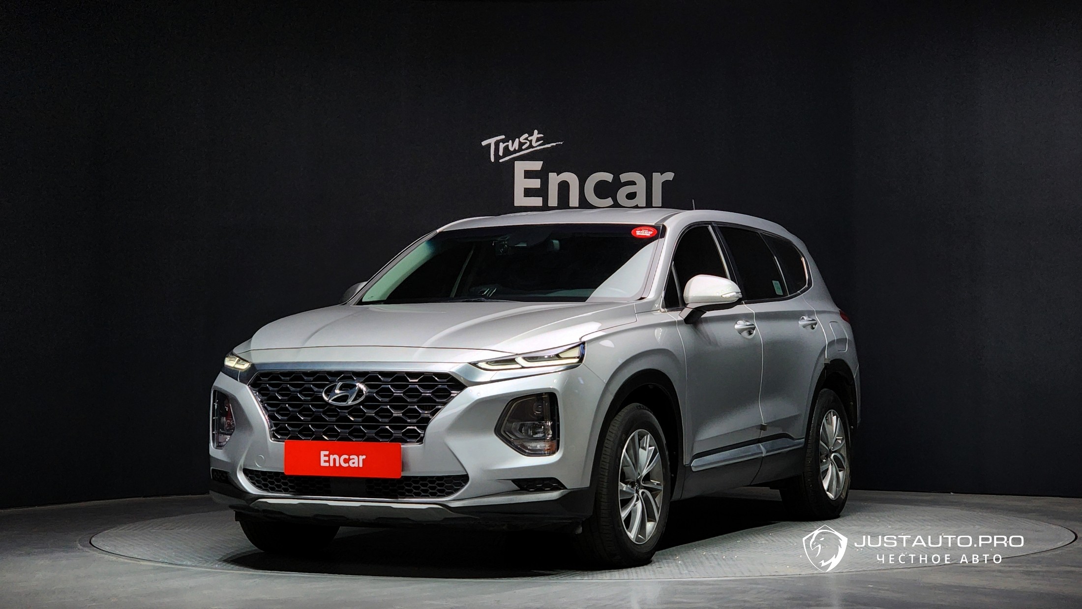 Автомобиль Hyundai Santafe