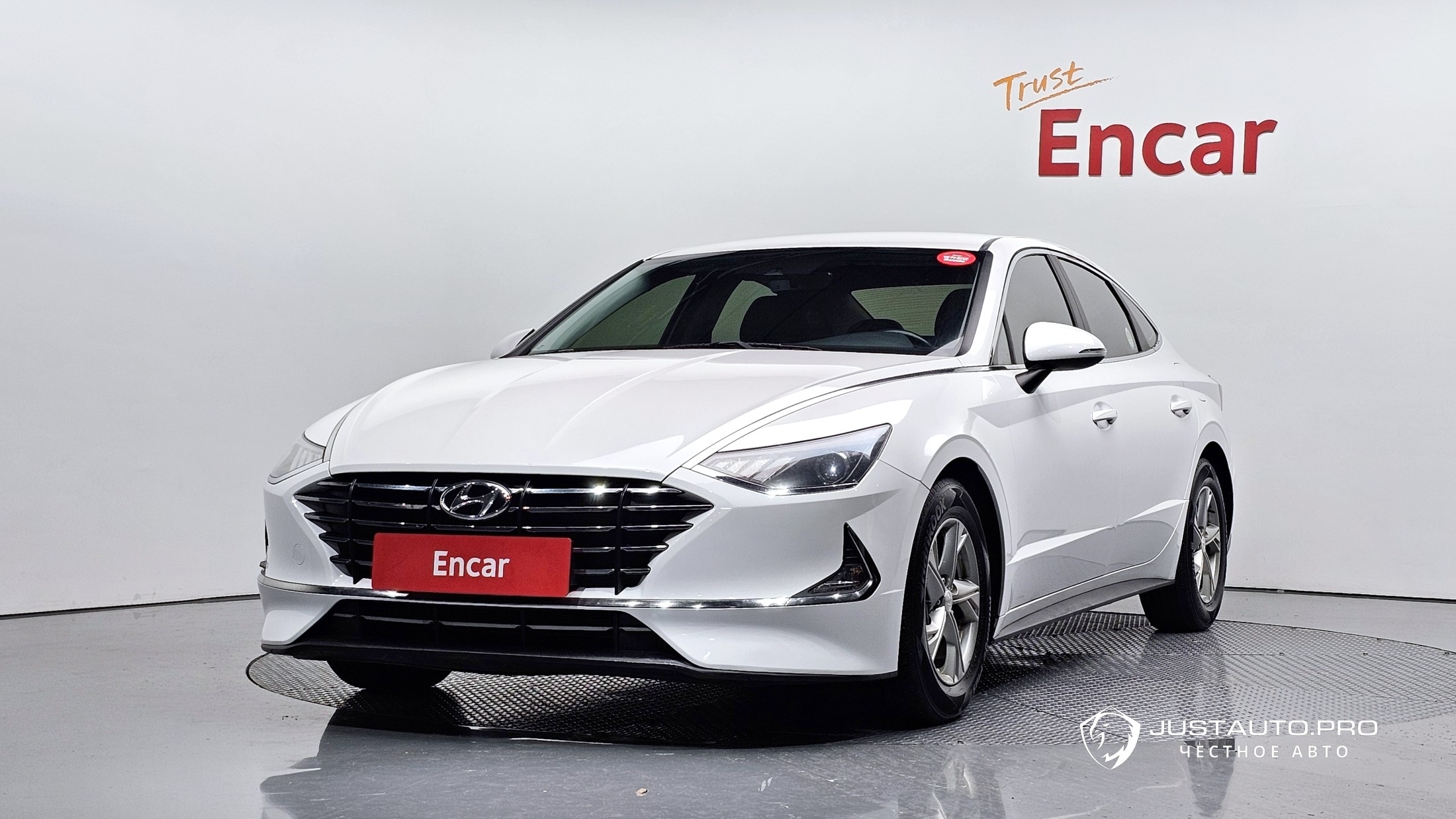 Автомобиль Hyundai Sonata