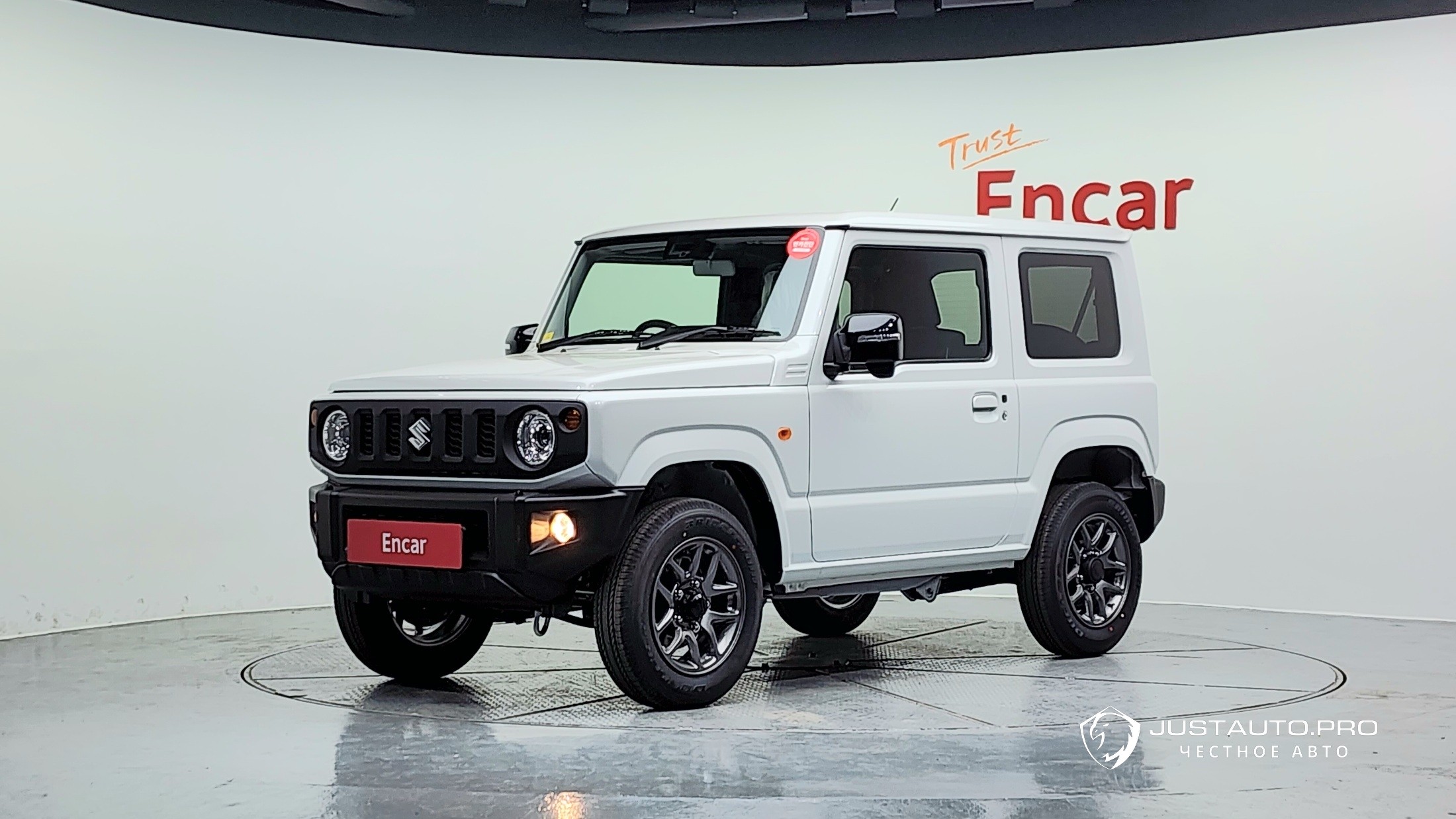 Автомобиль Suzuki Jimny