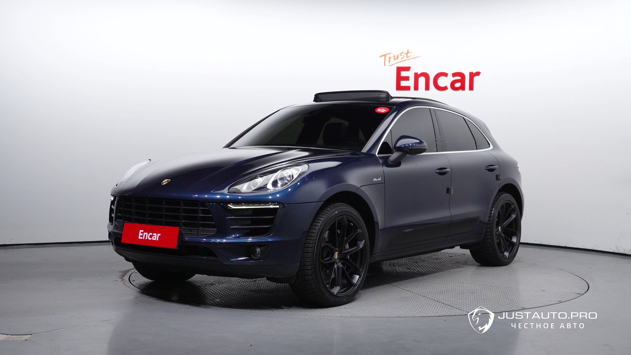 Автомобиль Porsche Macan