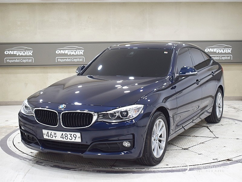 Автомобиль BMW Gran Turismo