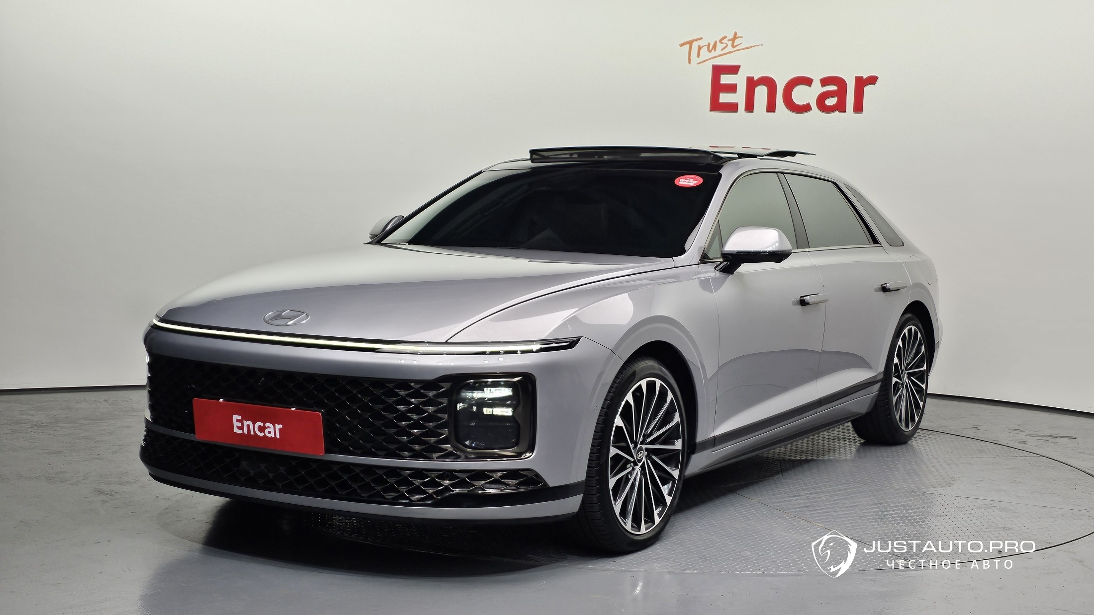 Автомобиль Hyundai Grandeur