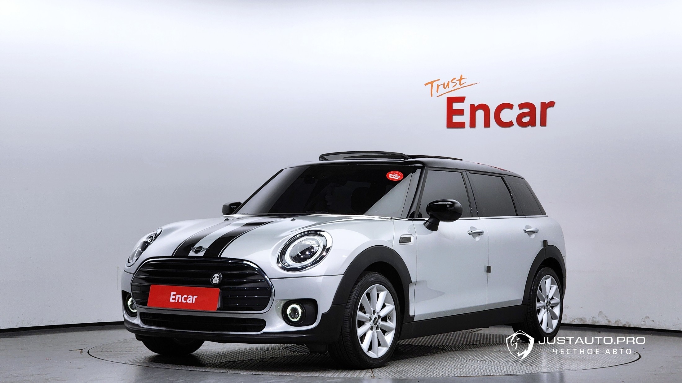 Автомобиль Mini Clubman