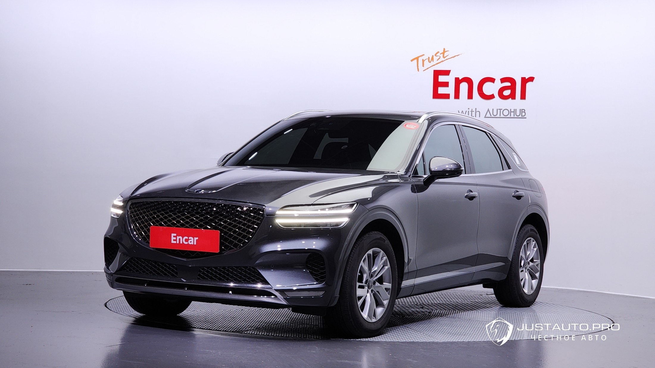 Автомобиль Genesis GV70