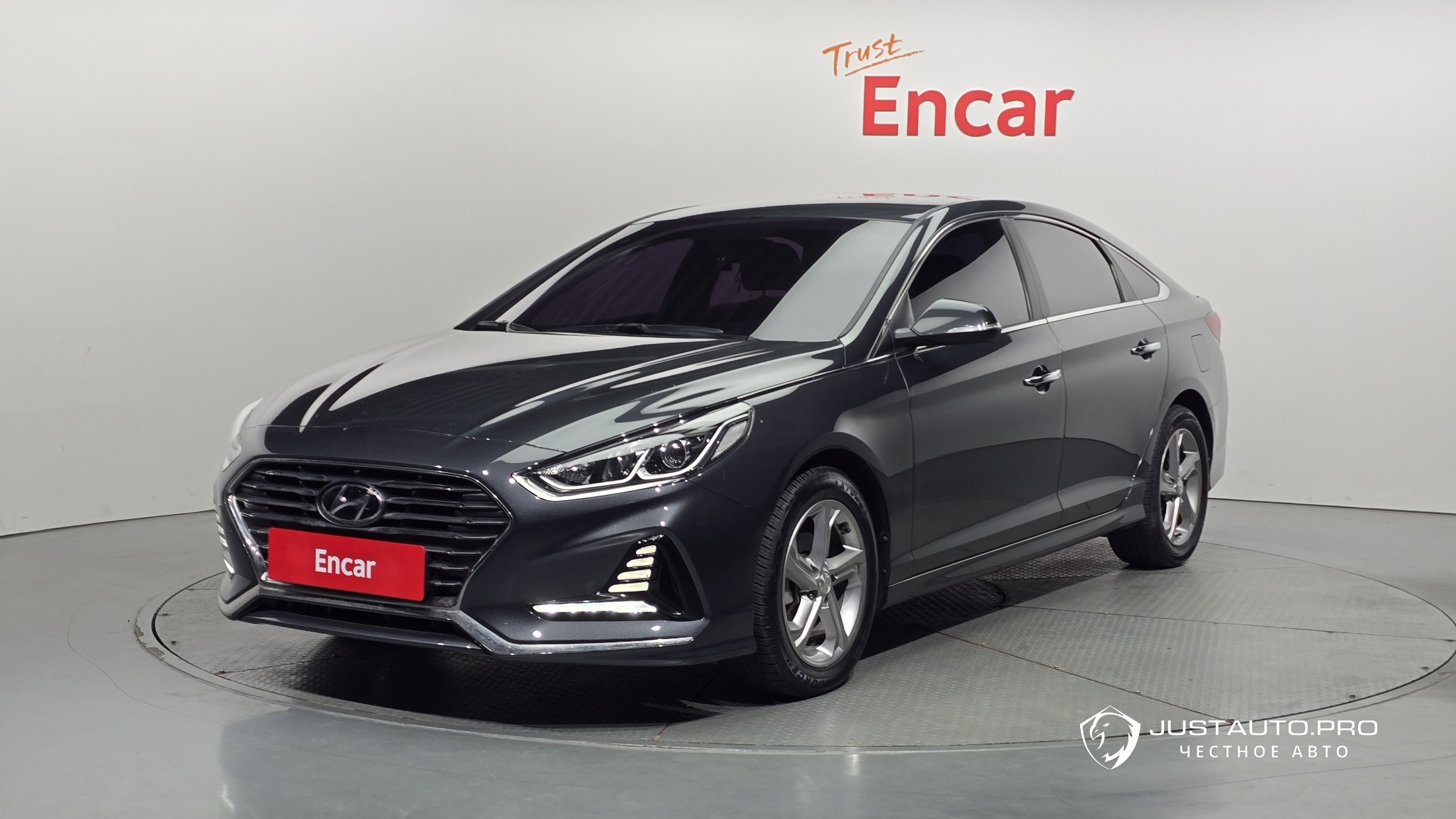 Автомобиль Hyundai Sonata