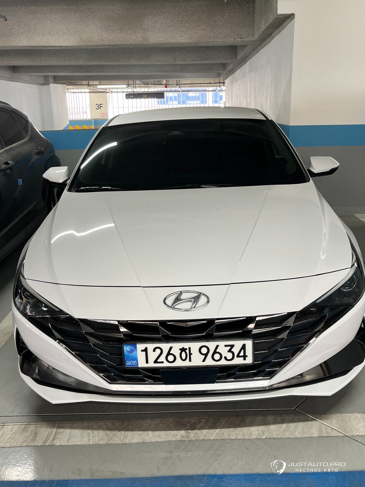 Автомобиль Hyundai AVANTE