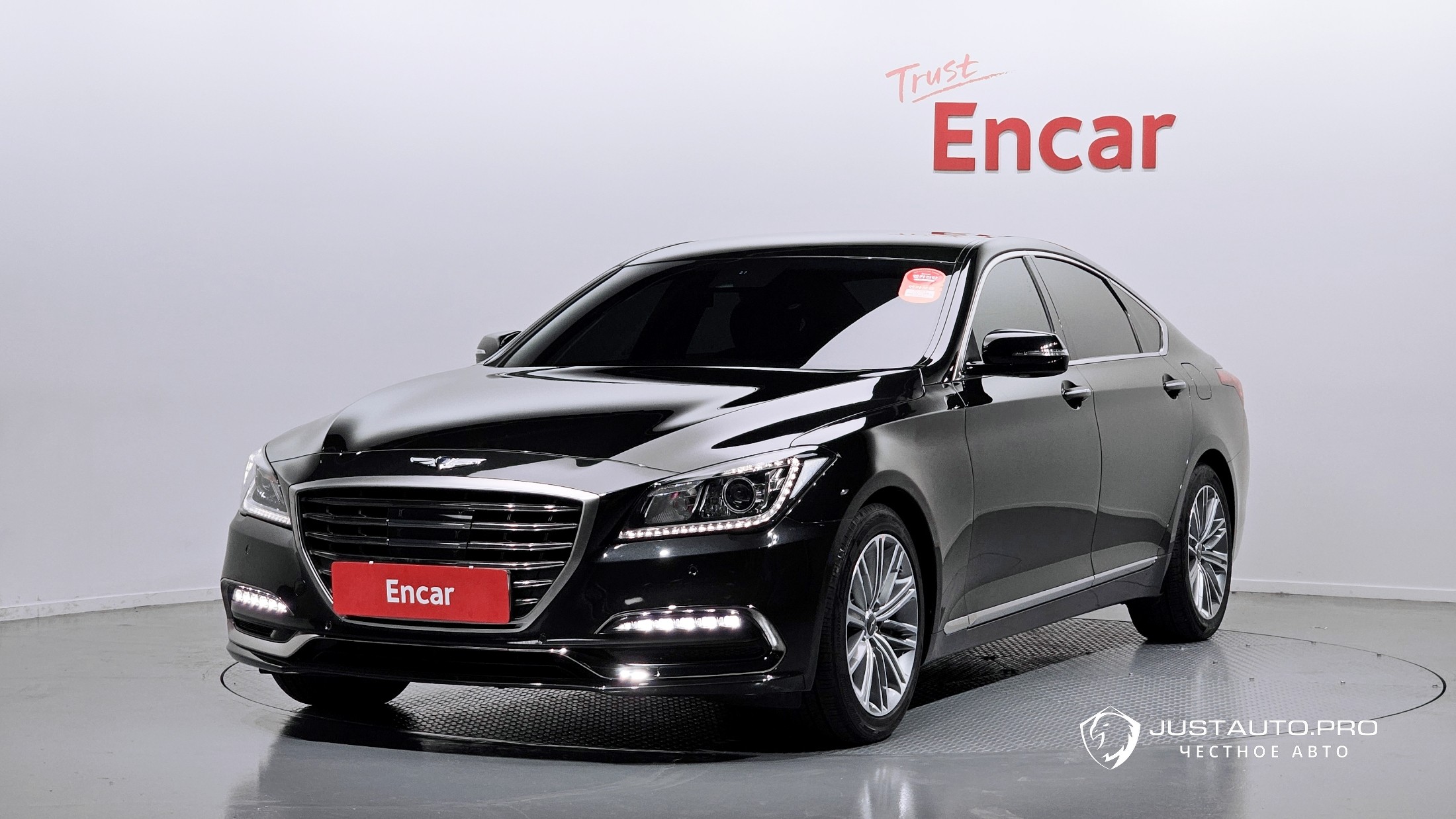 Автомобиль Genesis G80