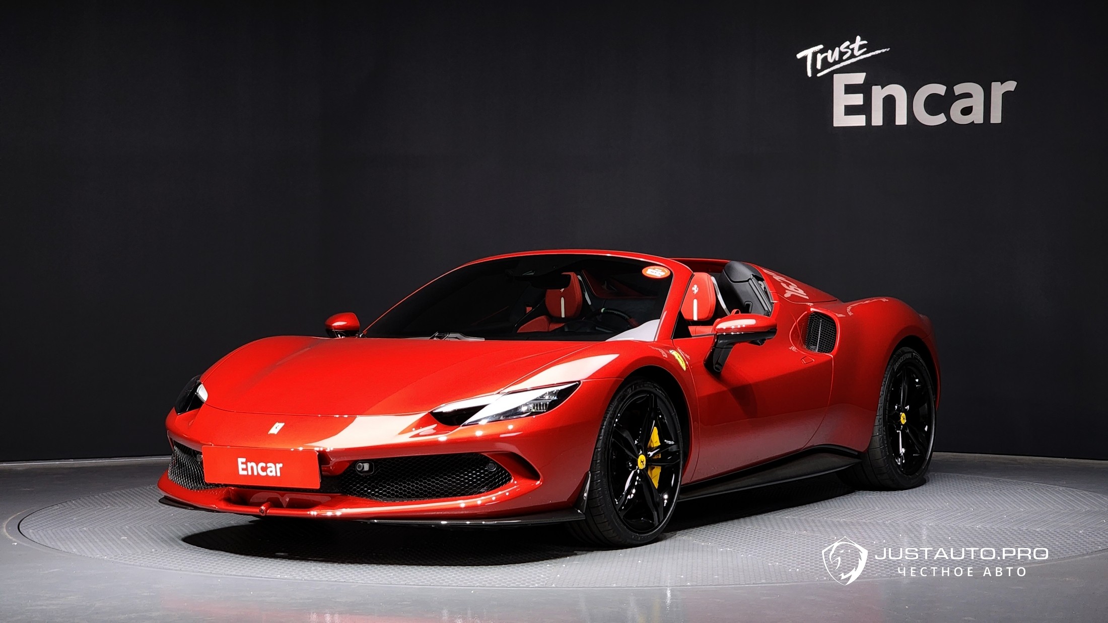 Автомобиль Ferrari 296