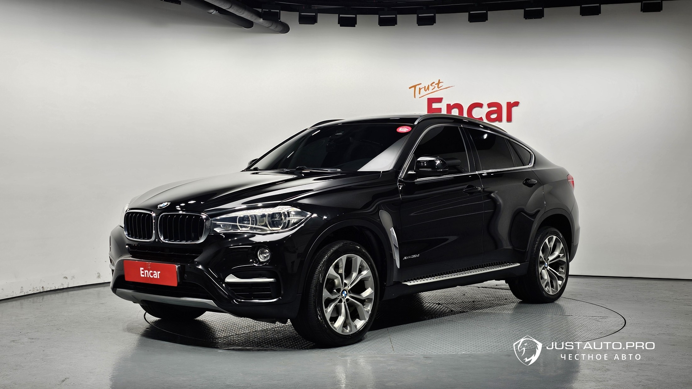 Автомобиль BMW X6