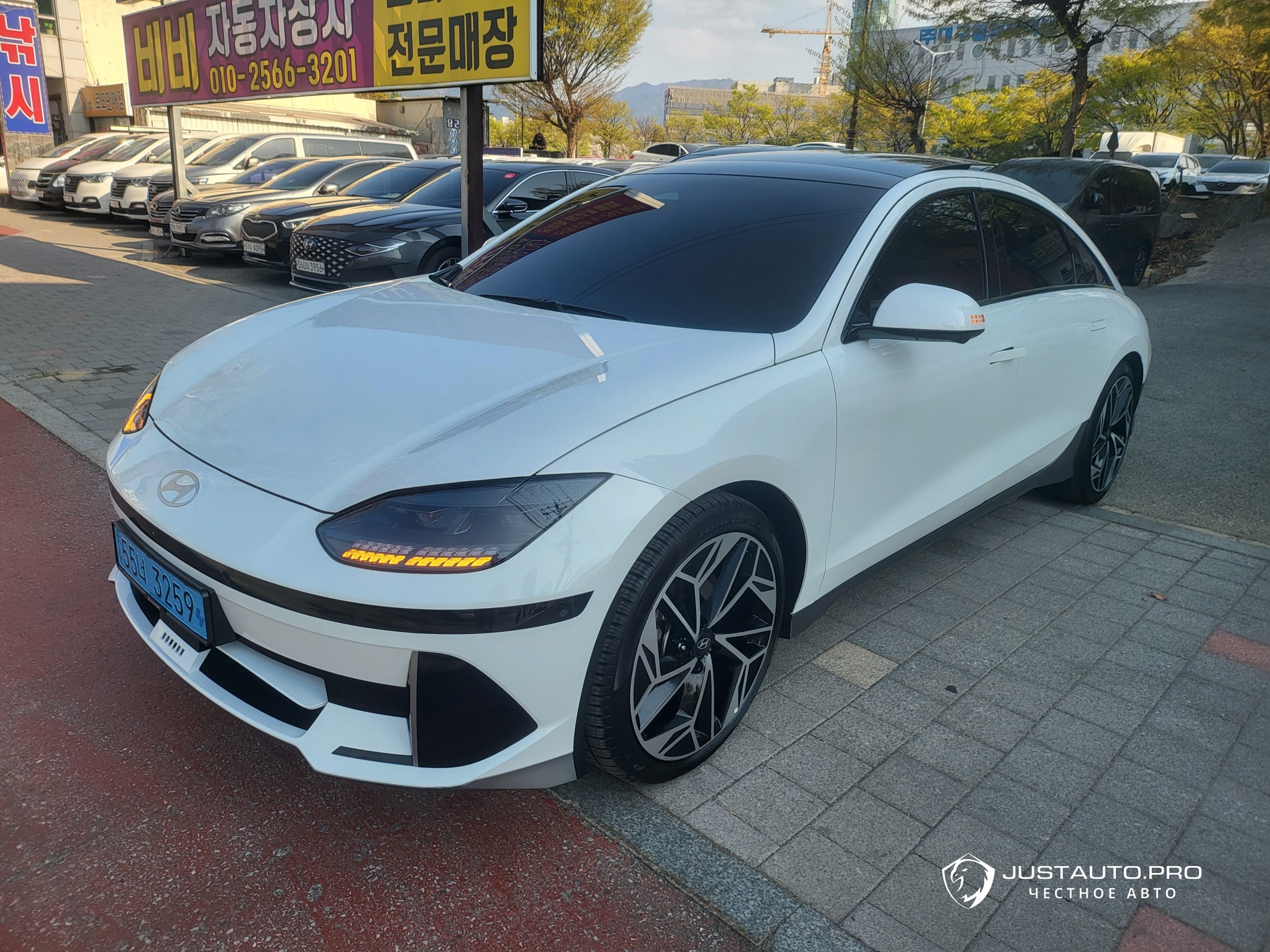 Автомобиль Hyundai Ioniq6