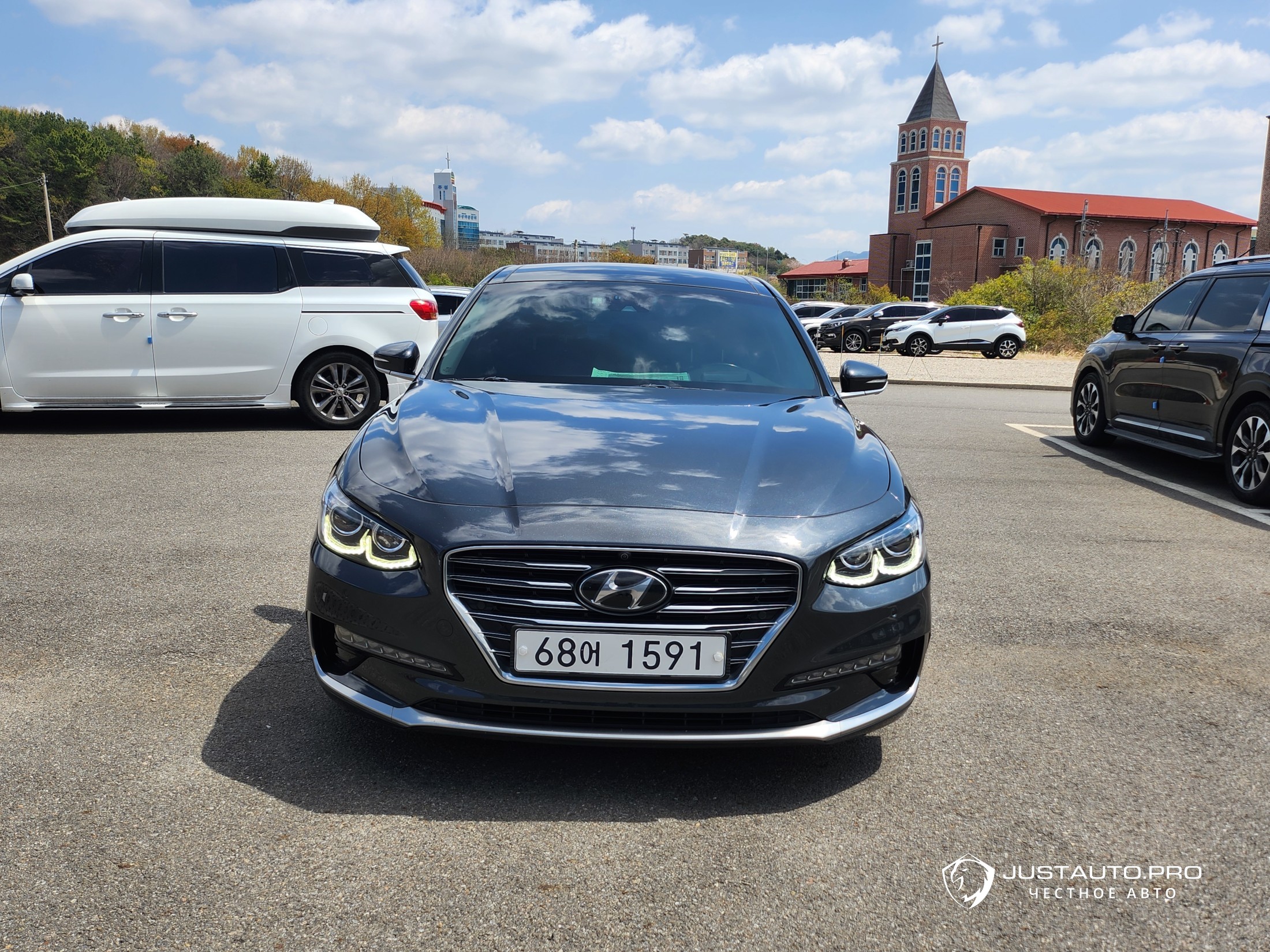 Автомобиль Hyundai Grandeur