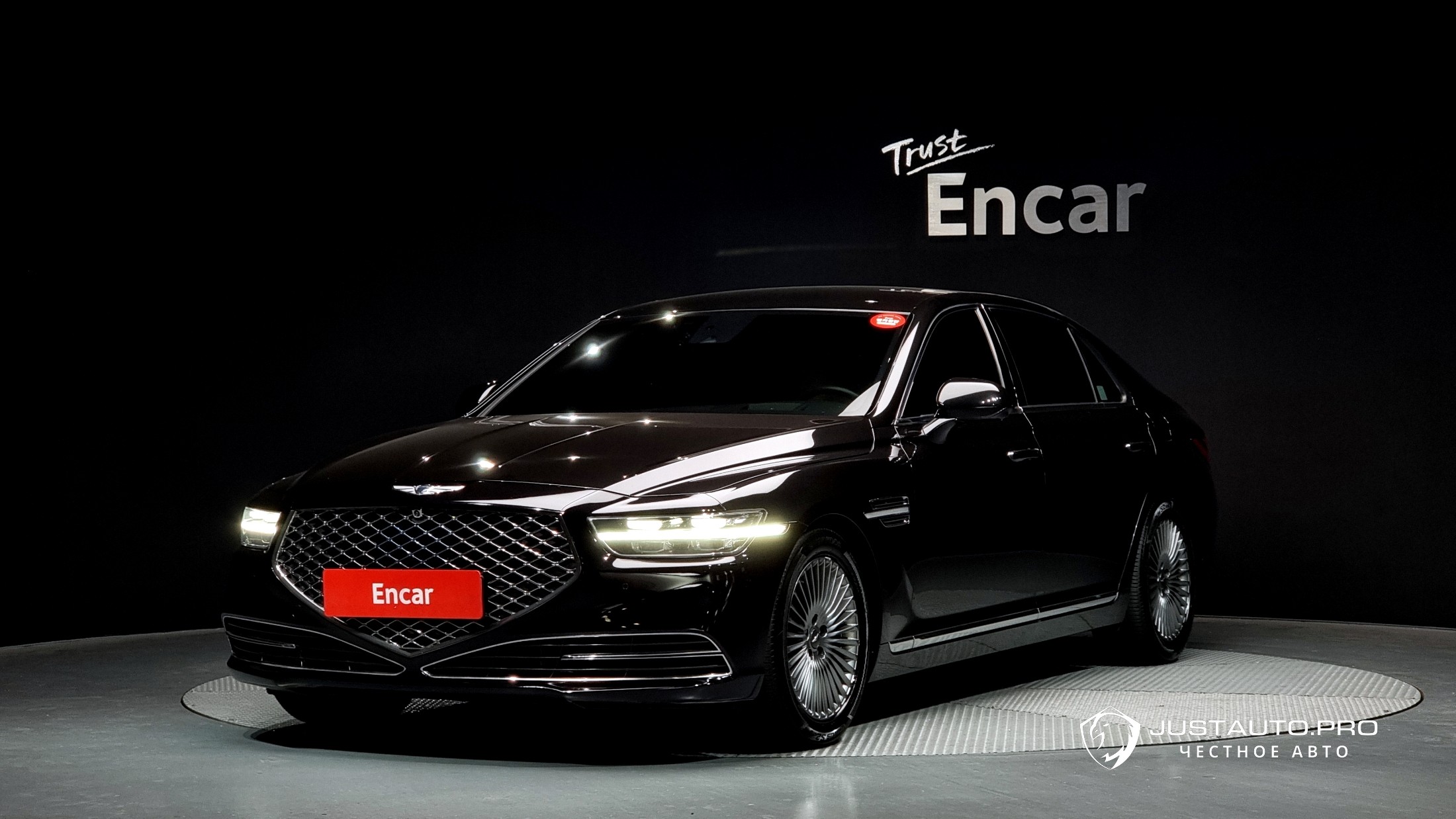 Автомобиль Genesis G90