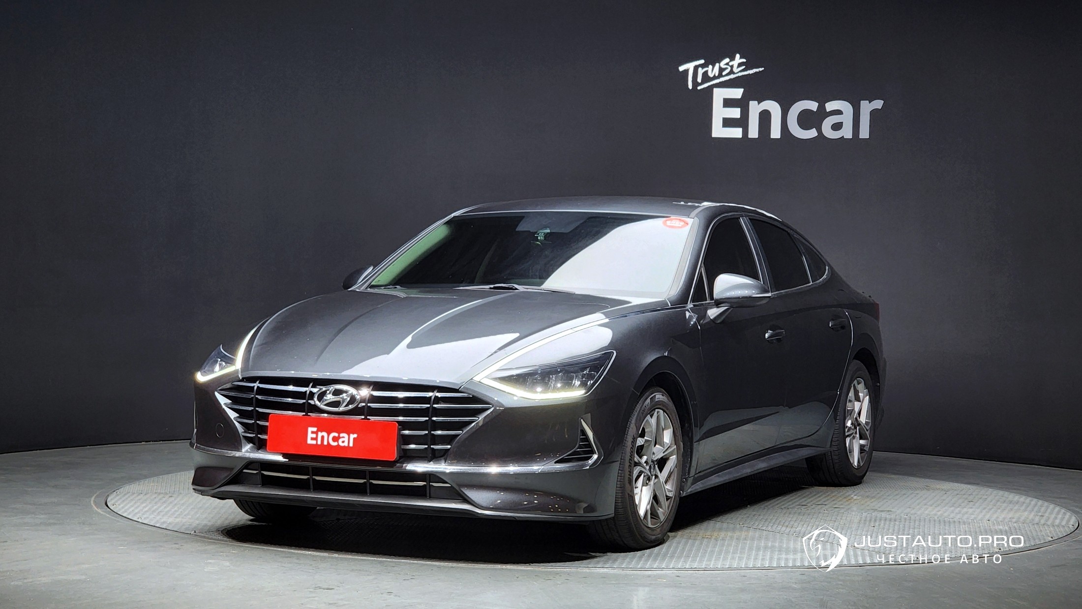 Автомобиль Hyundai Sonata