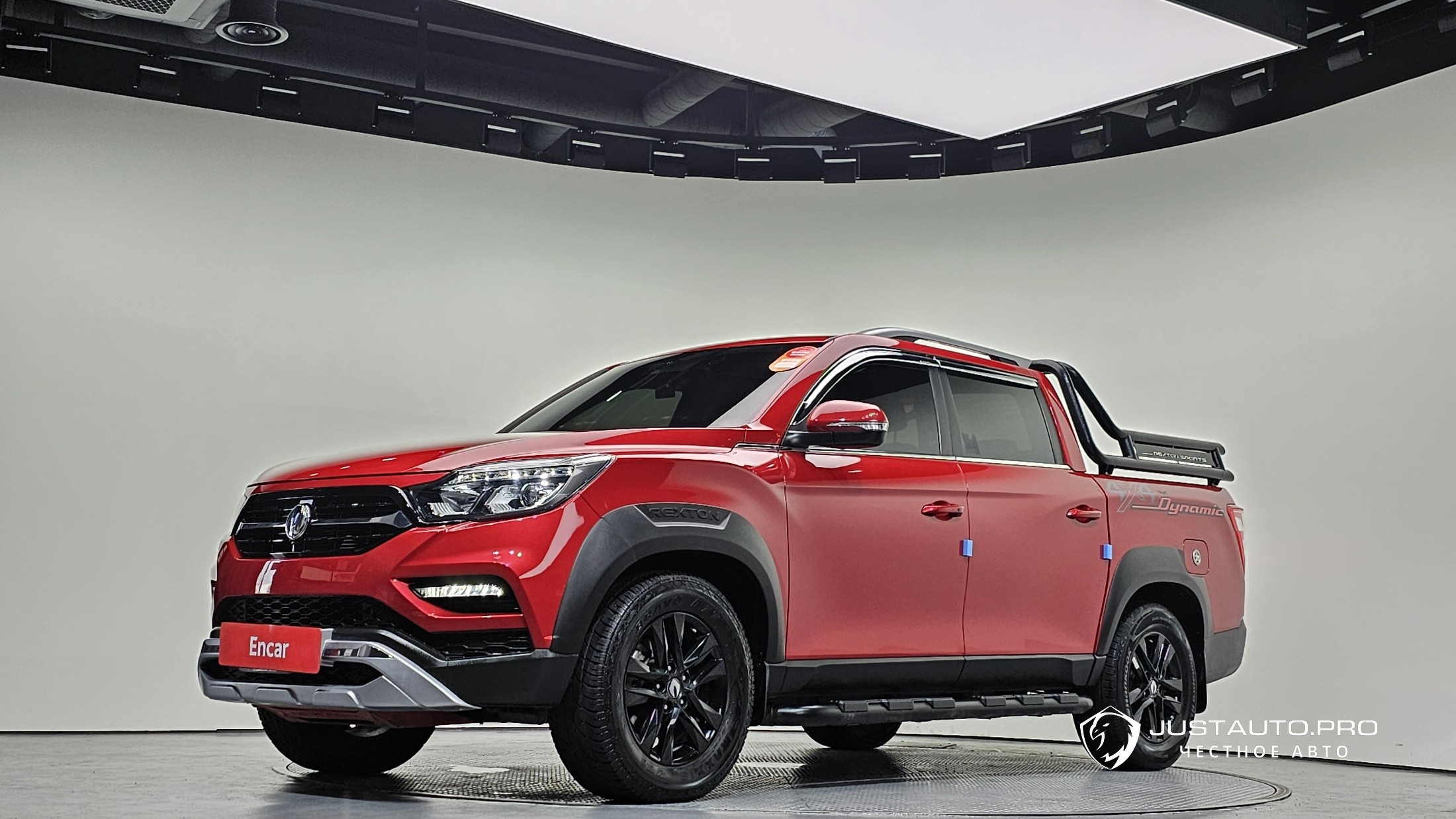 Автомобиль KG_Mobility_Ssangyong Rexton