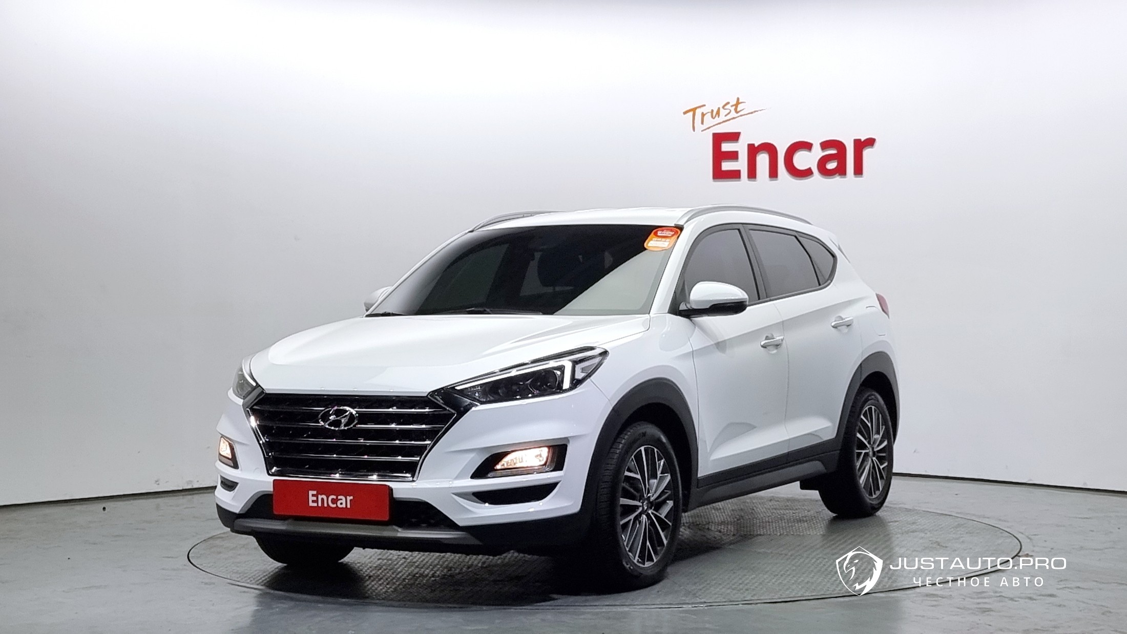 Автомобиль Hyundai Tucson
