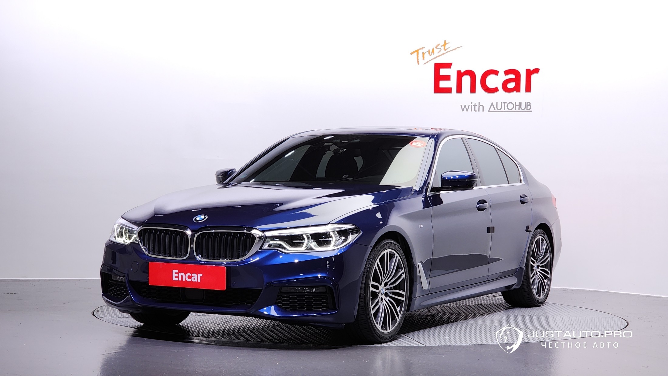 Автомобиль BMW 5-Series