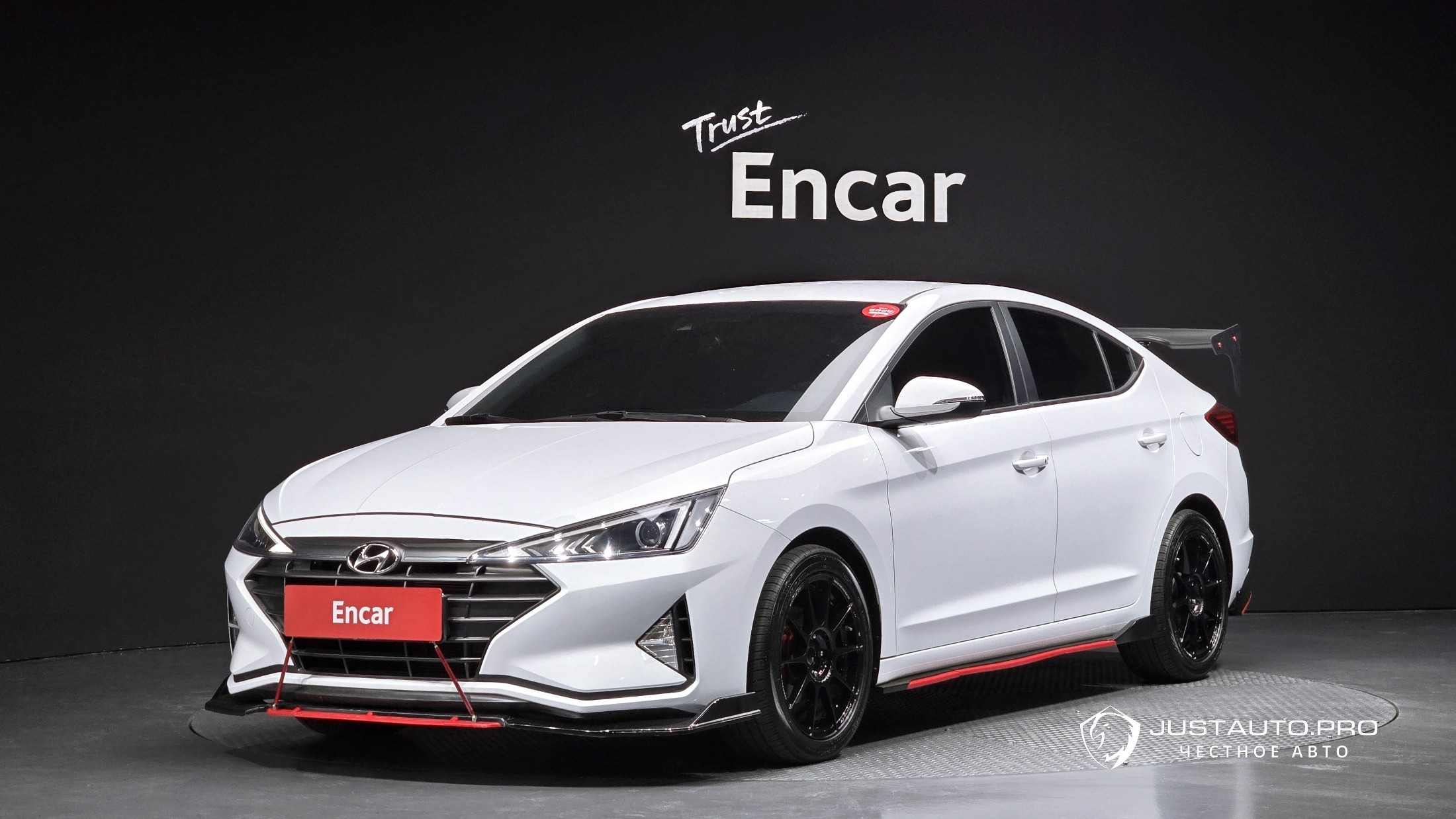 Автомобиль Hyundai AVANTE