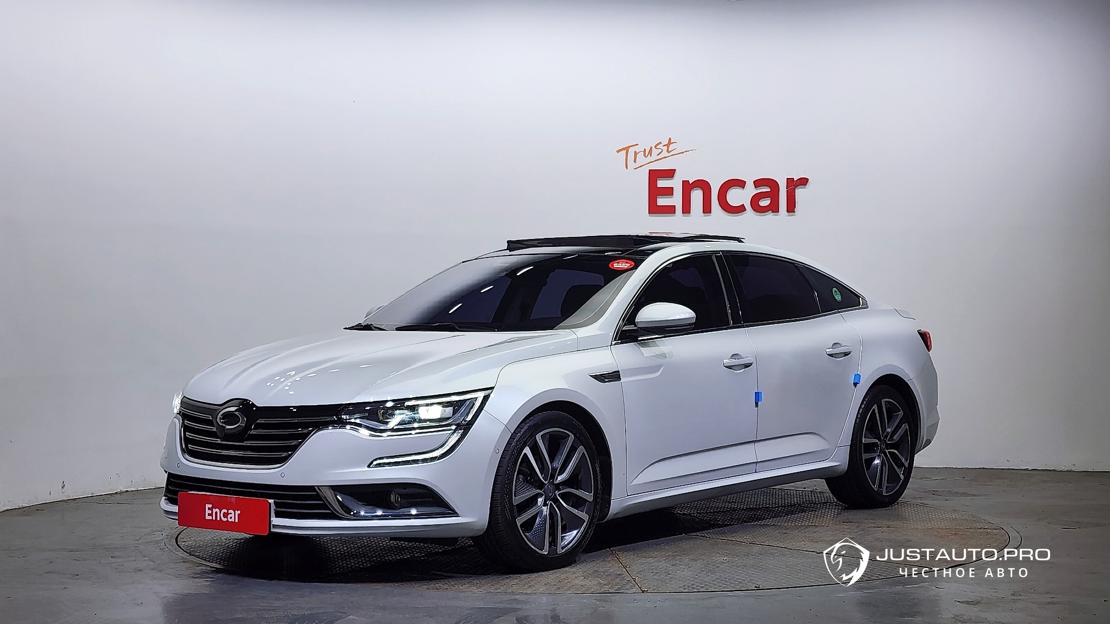 Автомобиль Renault-KoreaSamsung SM6