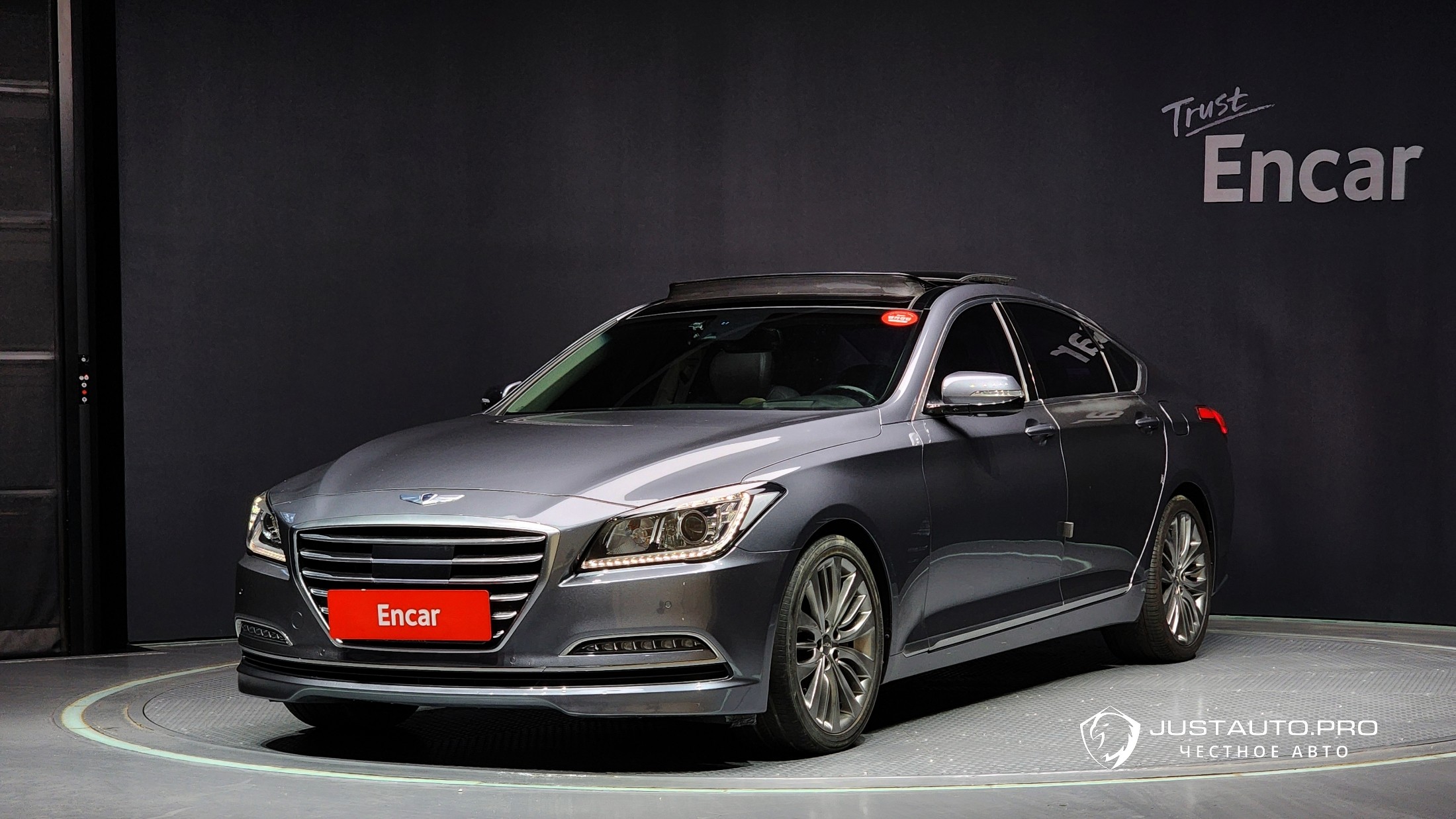 Автомобиль Hyundai Genesis