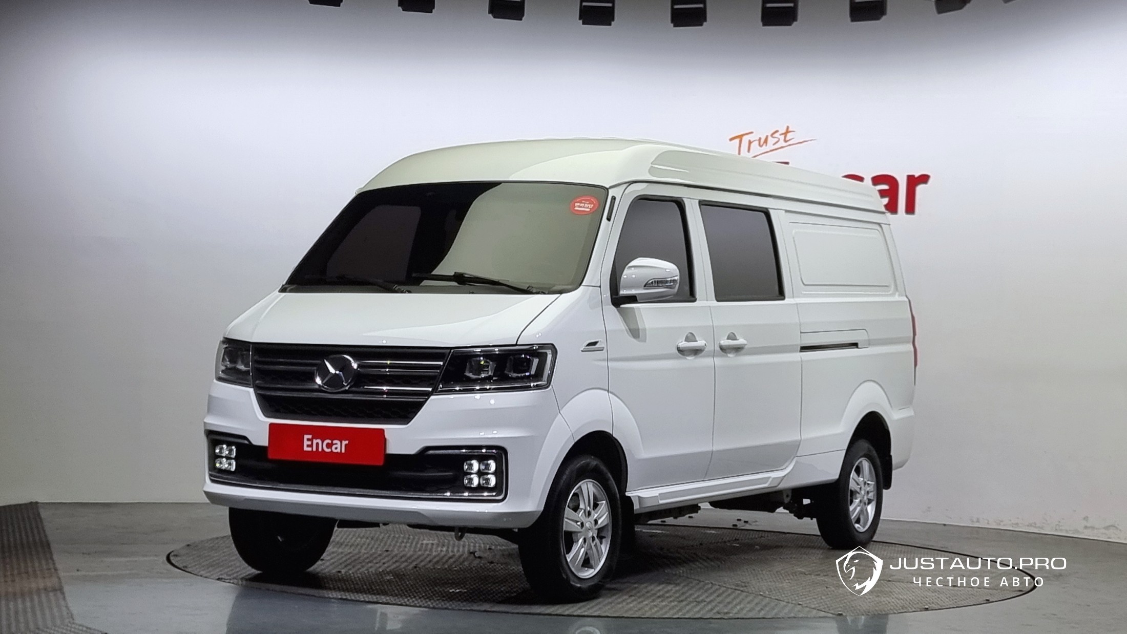 Автомобиль Xin yuan ET Van