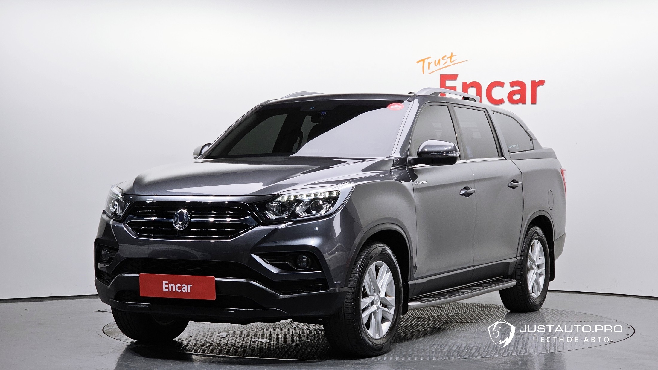 Автомобиль KG_Mobility_Ssangyong Rexton
