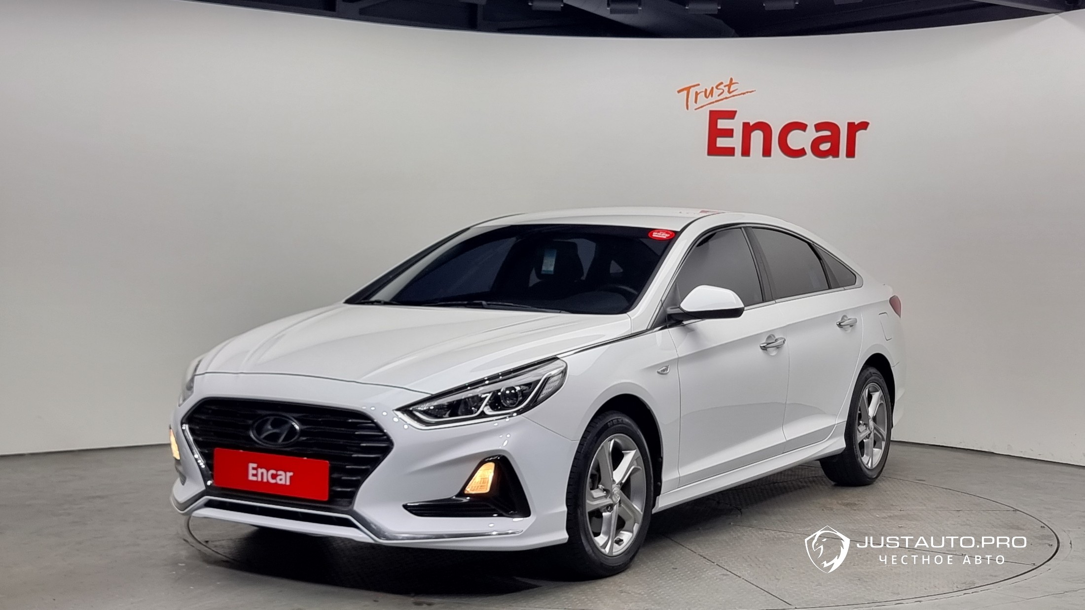 Автомобиль Hyundai Sonata