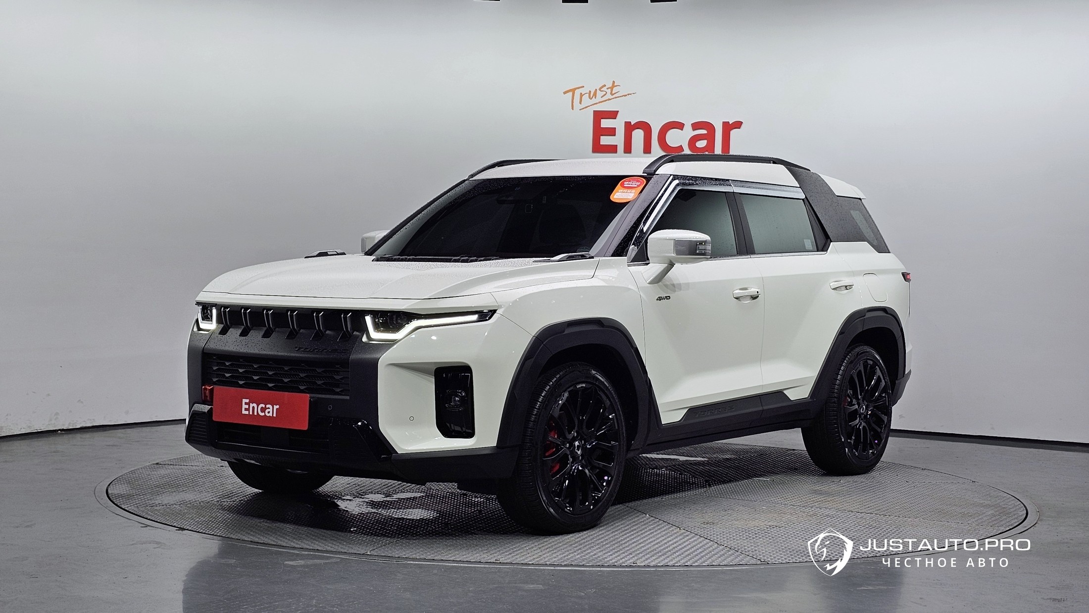 Автомобиль KG_Mobility_Ssangyong Torres
