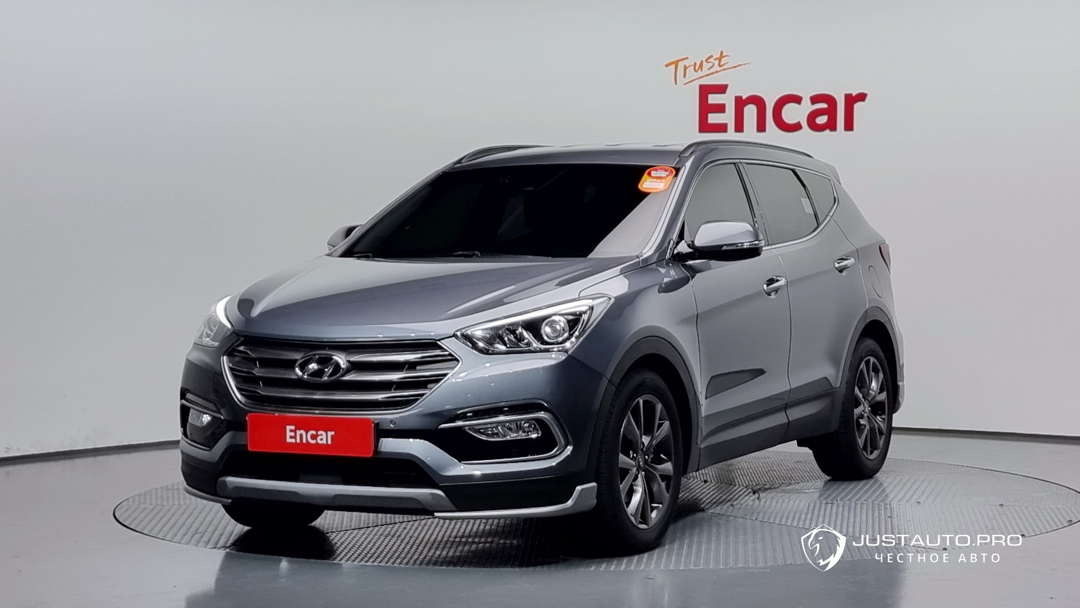 Автомобиль Hyundai Santafe