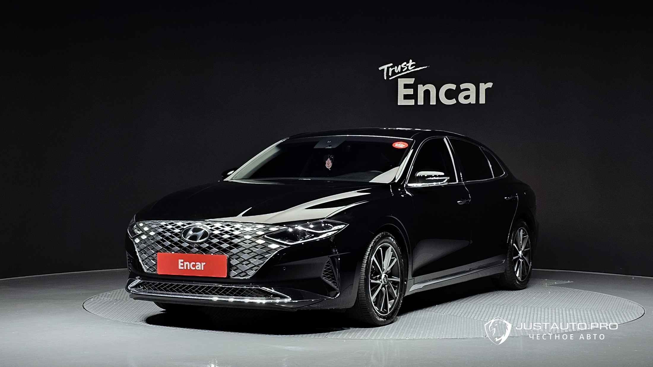 Автомобиль Hyundai Grandeur