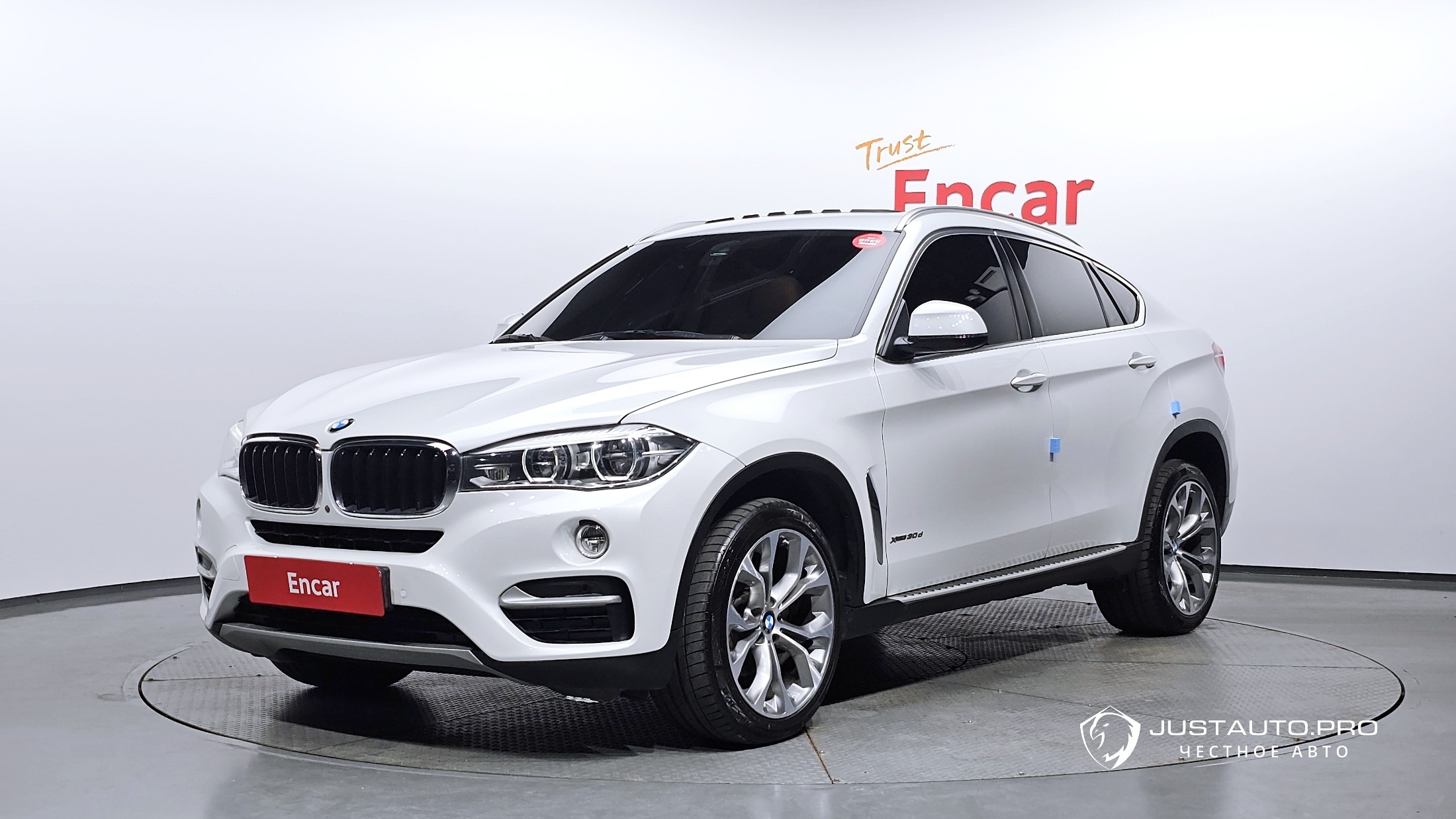 Автомобиль BMW X6