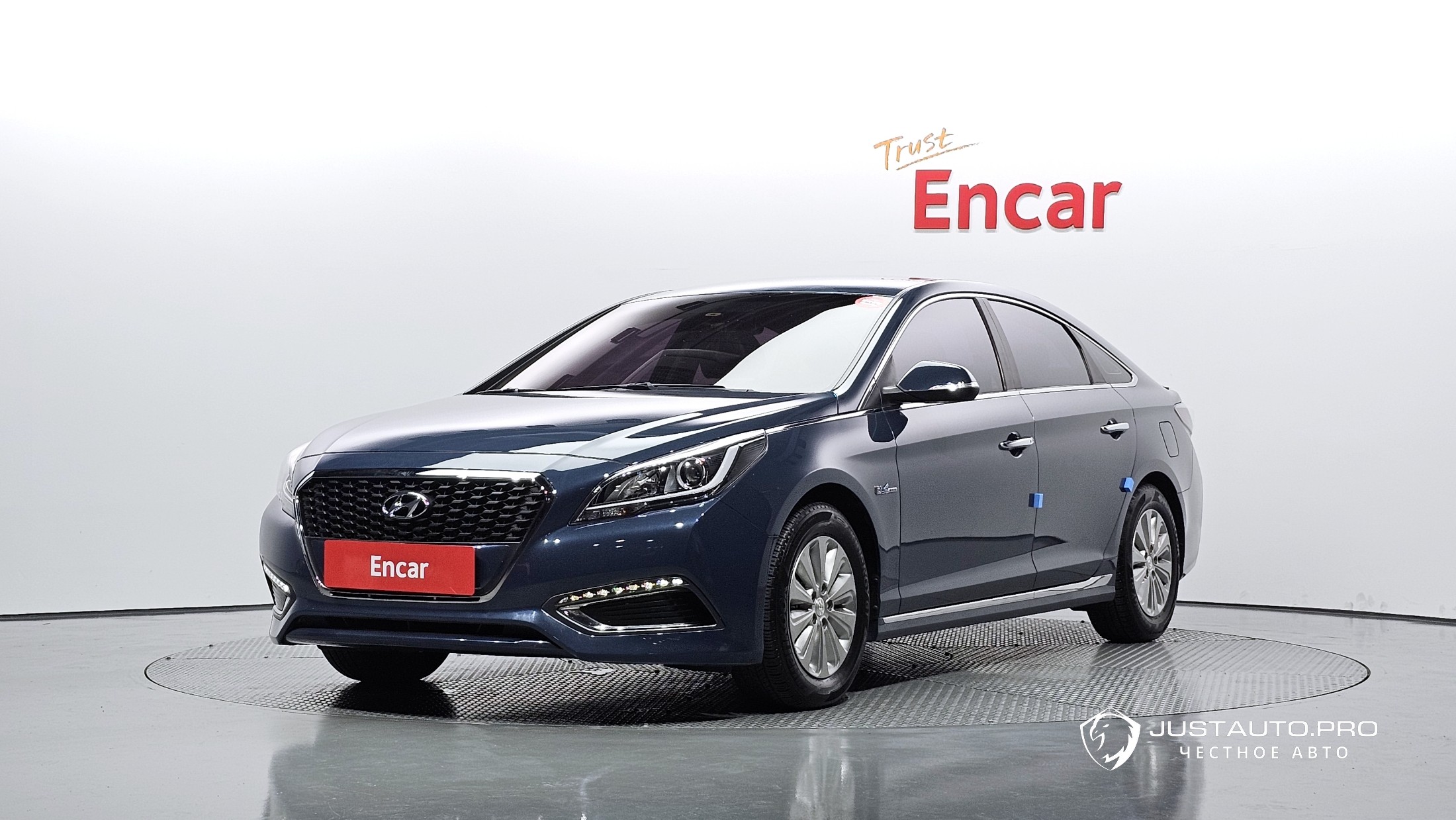 Автомобиль Hyundai Sonata