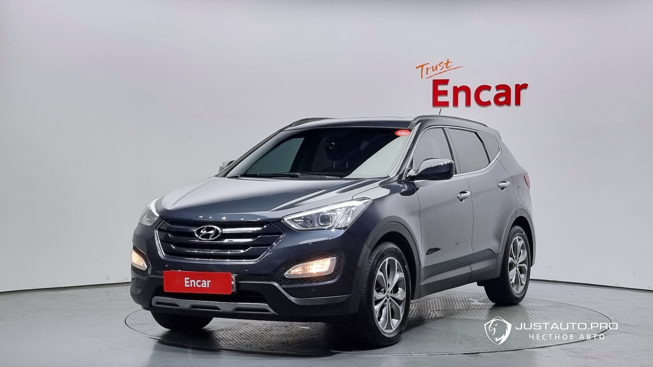 Автомобиль Hyundai Santafe