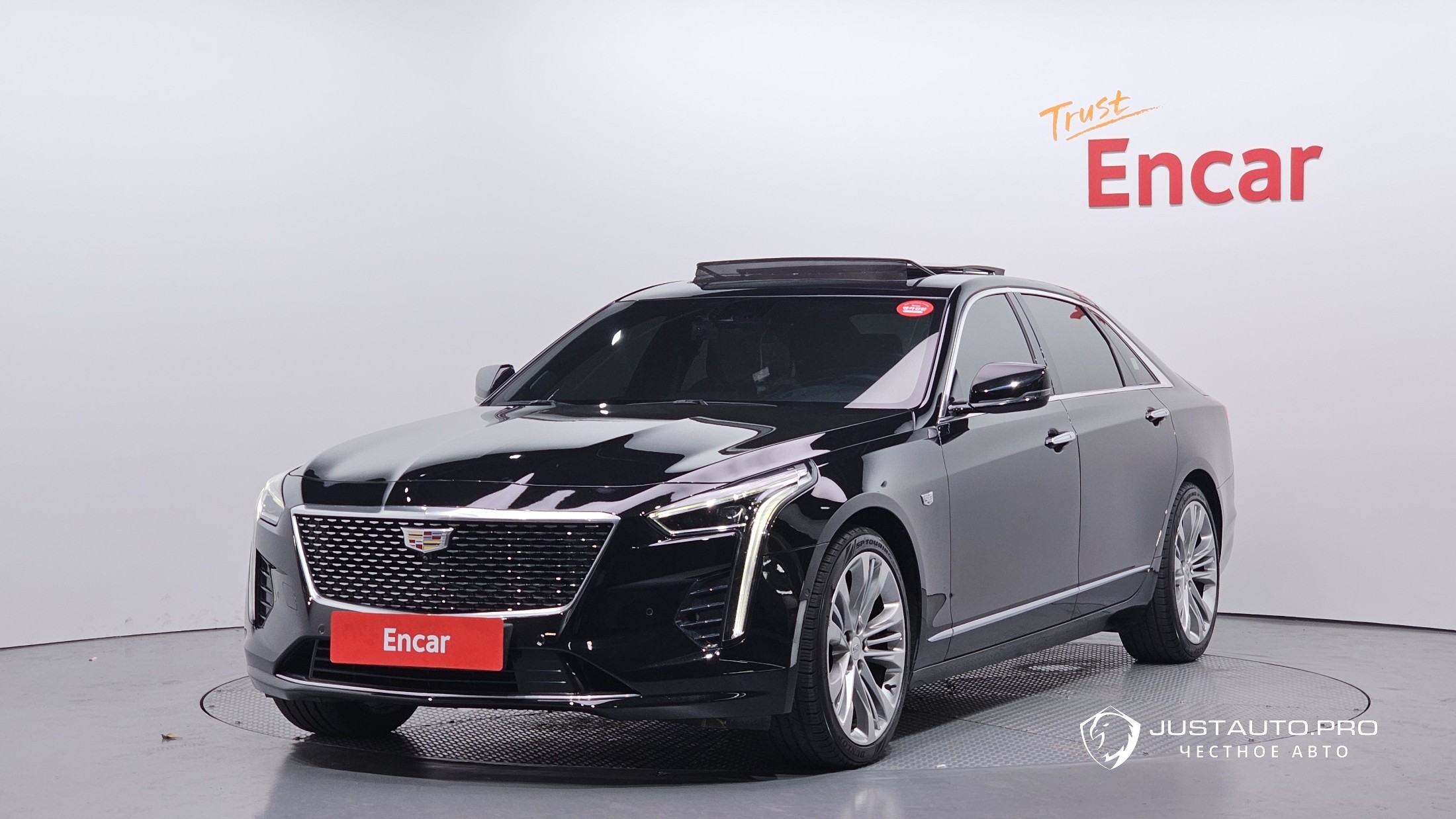 Автомобиль Cadillac CT6