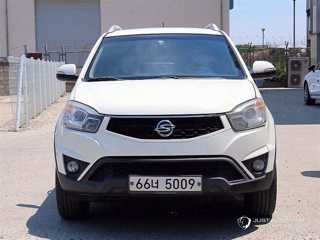 Автомобиль KG_Mobility_Ssangyong KORANDO