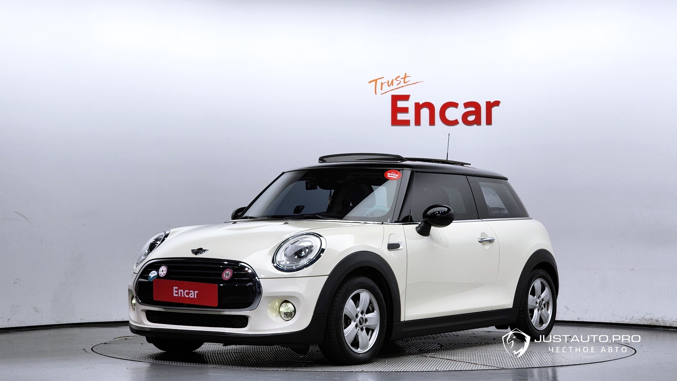 Автомобиль Mini Cooper