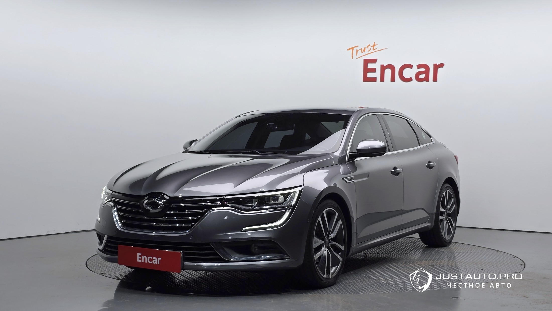 Автомобиль Renault-KoreaSamsung SM6