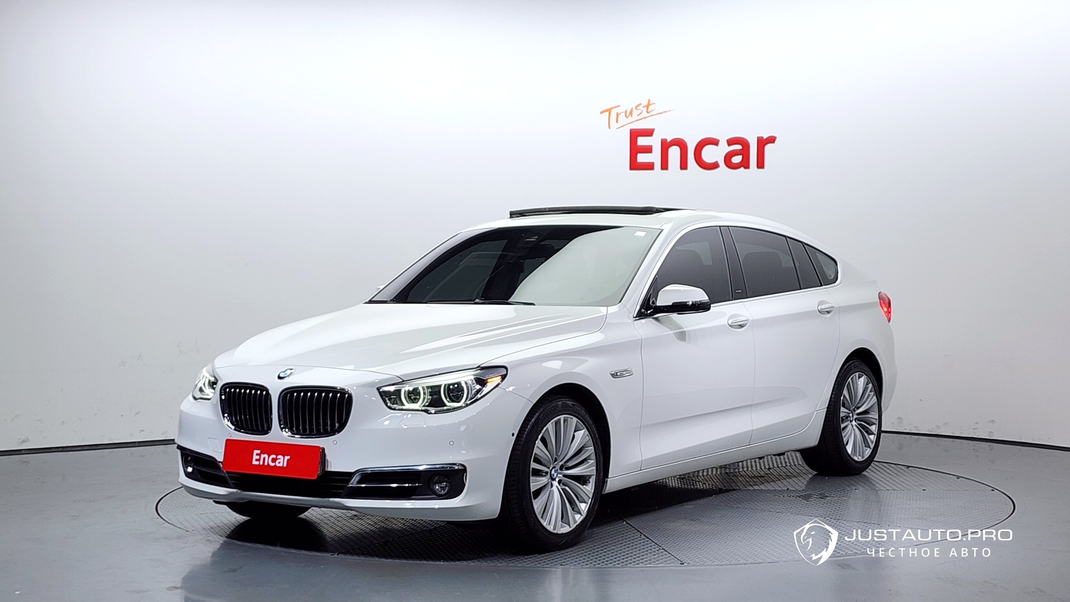 Автомобиль BMW Gran Turismo