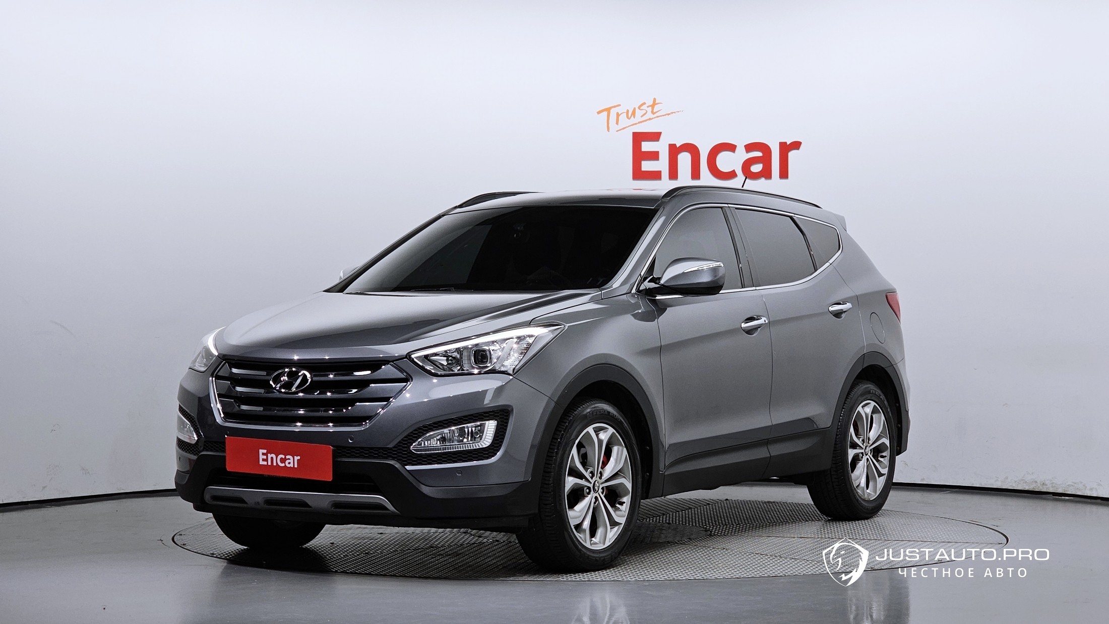 Автомобиль Hyundai Santafe