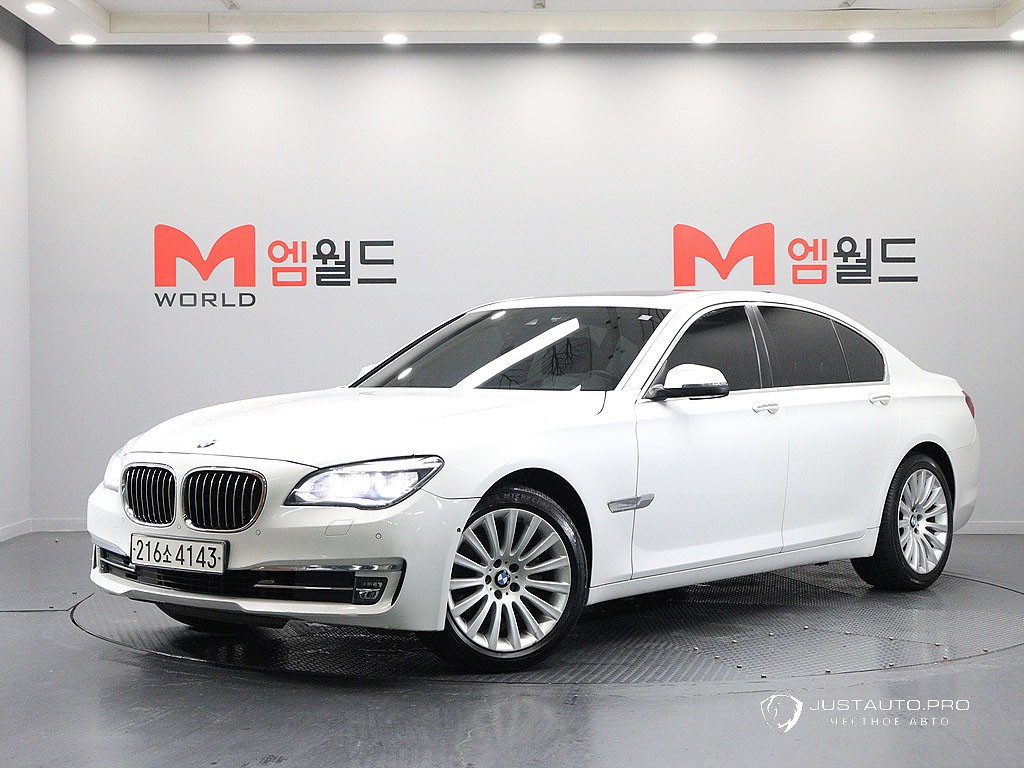 Автомобиль BMW 7-Series