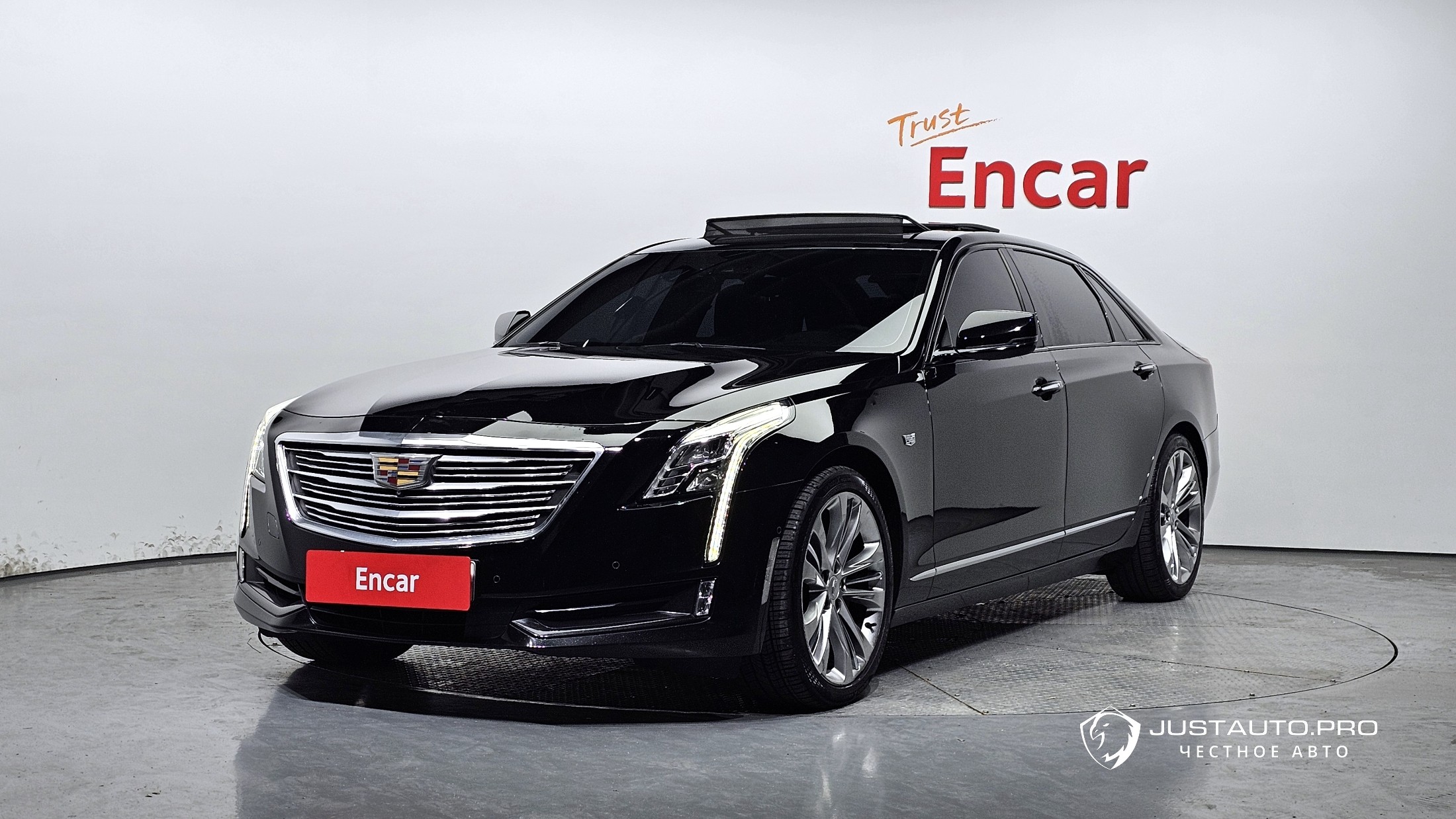 Автомобиль Cadillac CT6