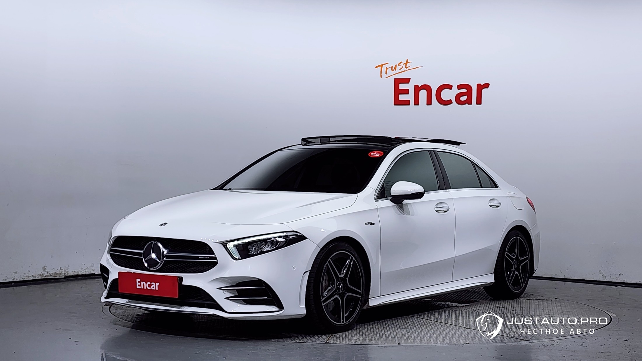 Автомобиль Mercedes-Benz A-Class