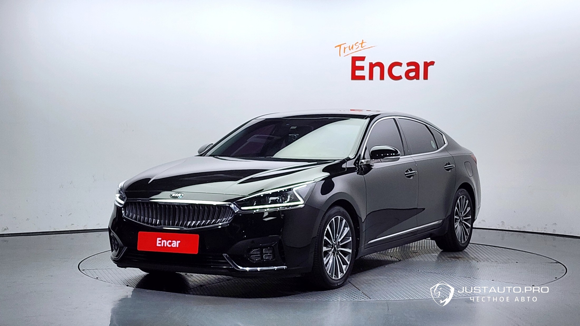 Автомобиль Kia K7