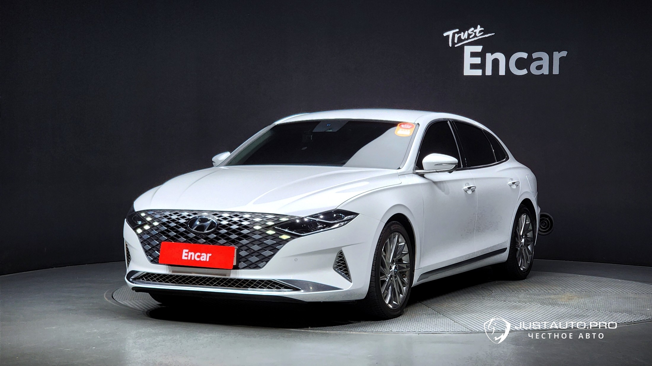 Автомобиль Hyundai Grandeur