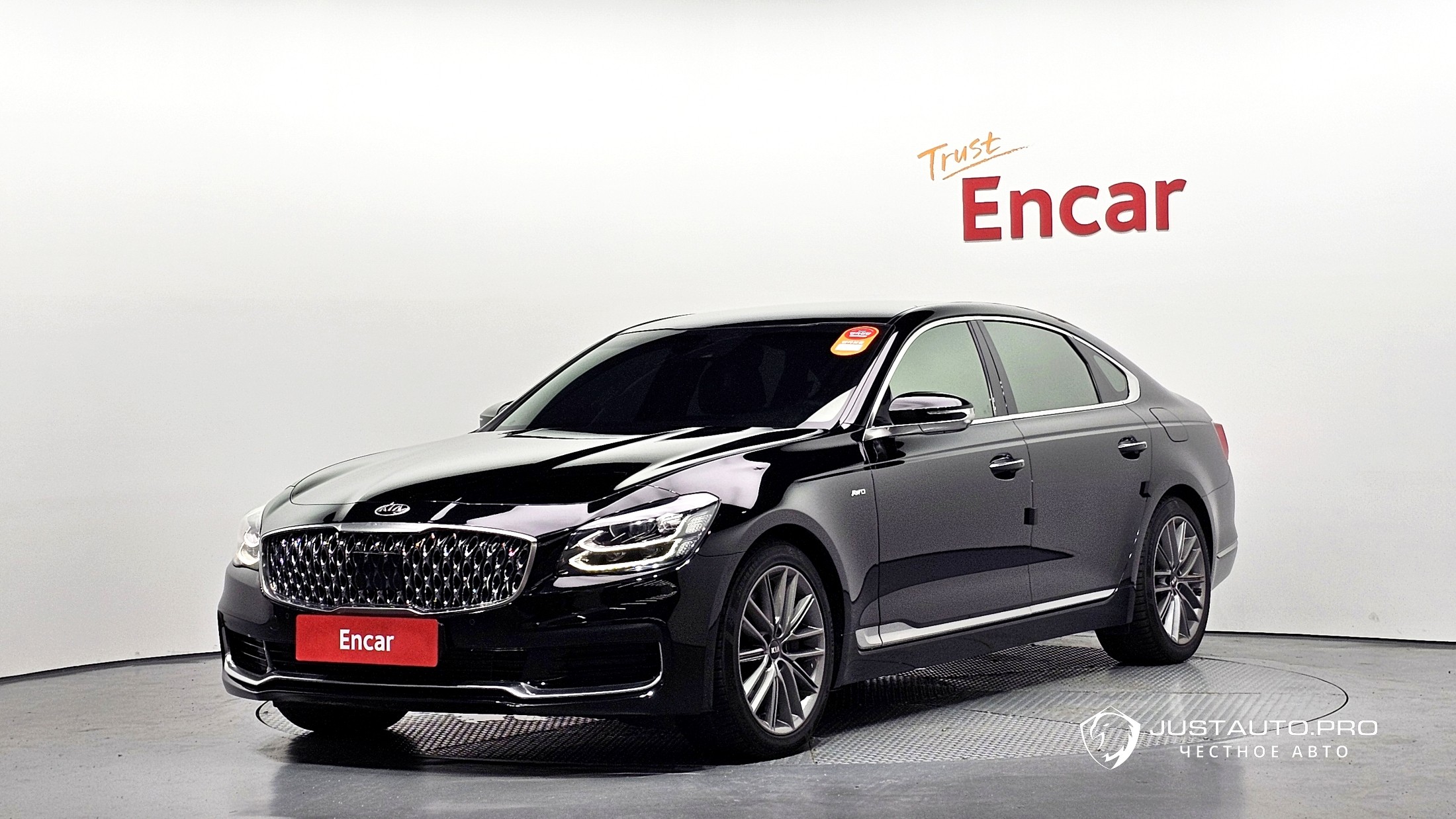 Автомобиль Kia K9