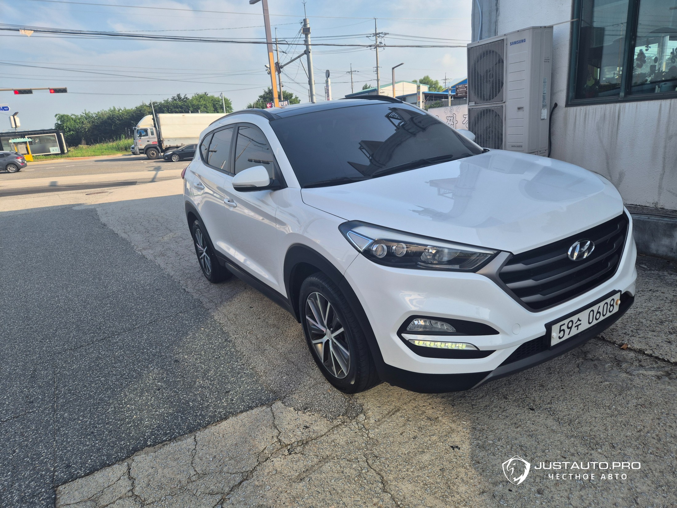Автомобиль Hyundai Tucson