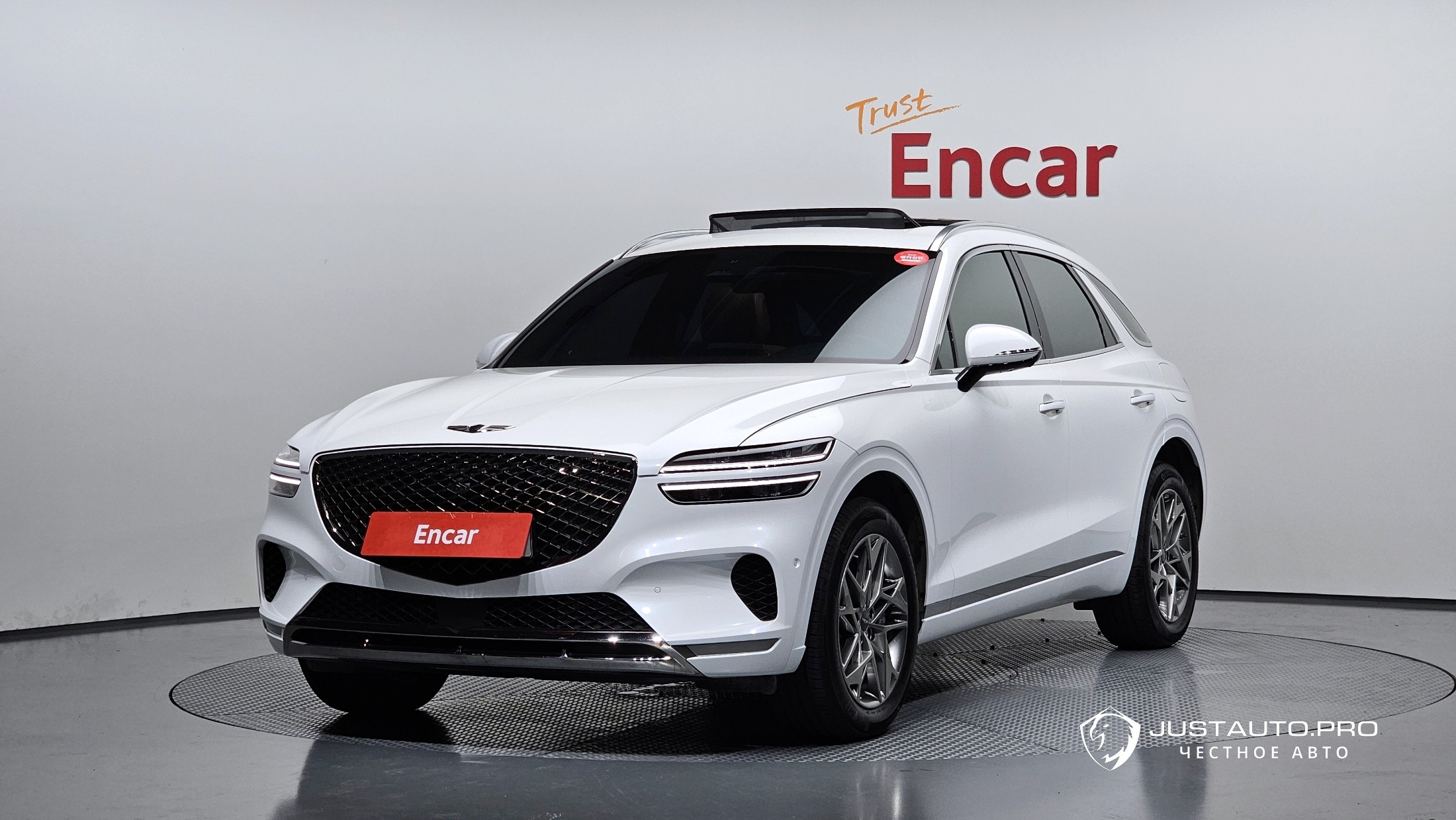 Автомобиль Genesis GV70