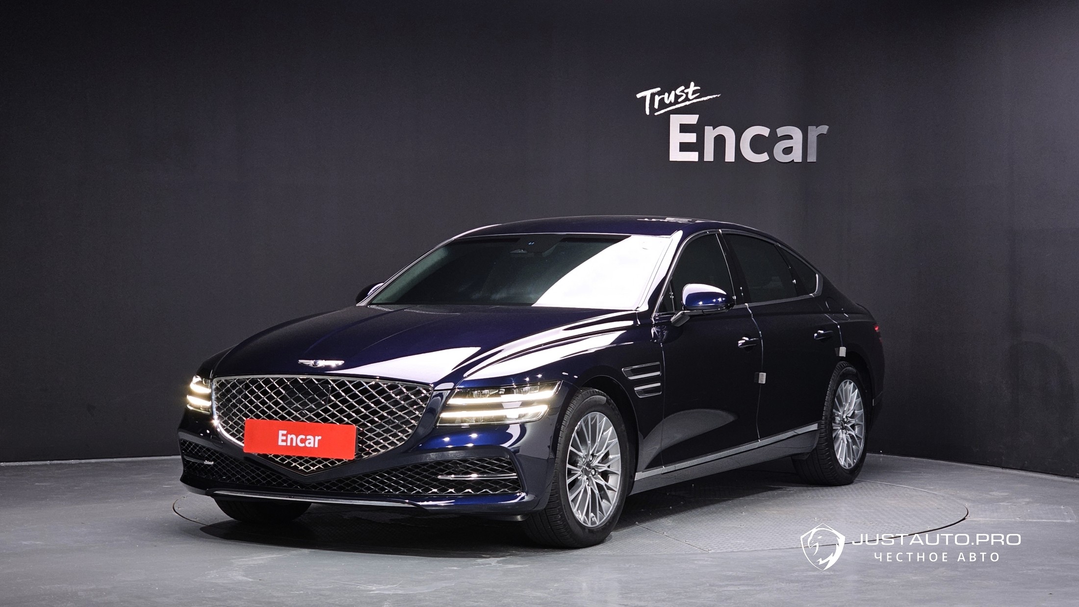 Автомобиль Genesis G80