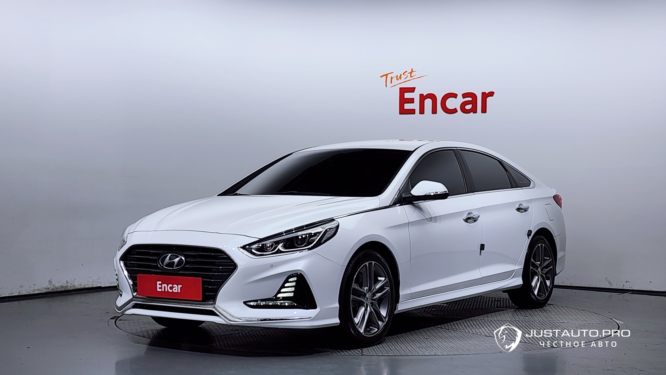 Автомобиль Hyundai Sonata