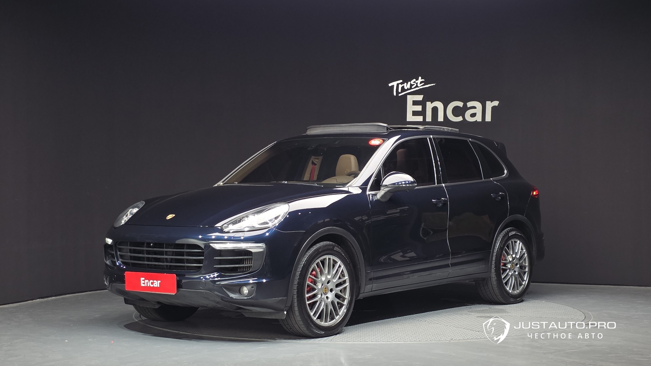 Автомобиль Porsche Cayenne